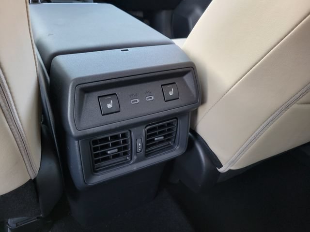 Used 2026 Toyota RAV4 Limited AWD/4WD image 22