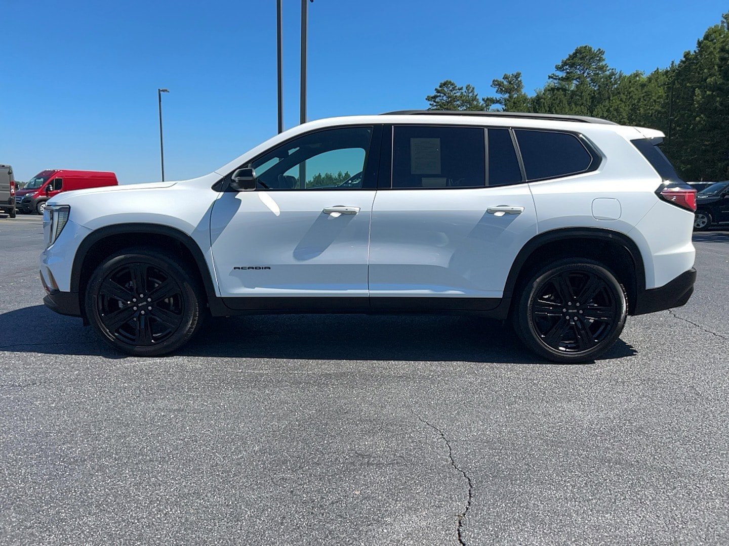 Used 2024 GMC Acadia Elevation w/ Black Edition FWD image 8