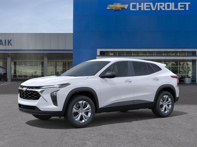 New 2026 Chevrolet Trax LS w/ Driver Confidence Package FWD image 2