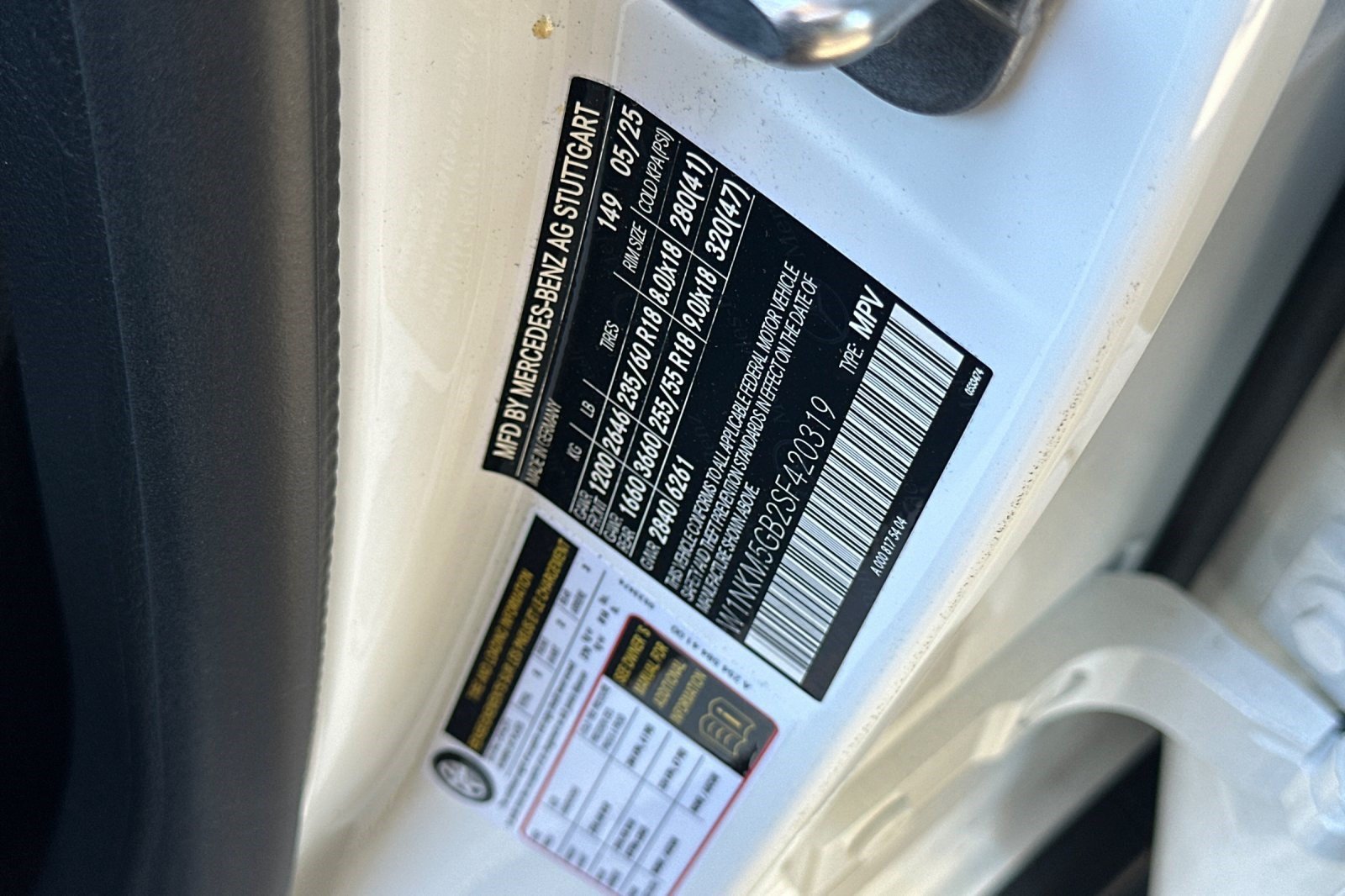 New 2025 Mercedes-Benz GLC 350e 4MATIC image 38