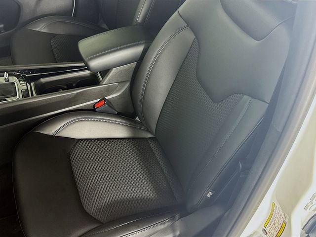 New 2026 Jeep Compass Latitude image 20