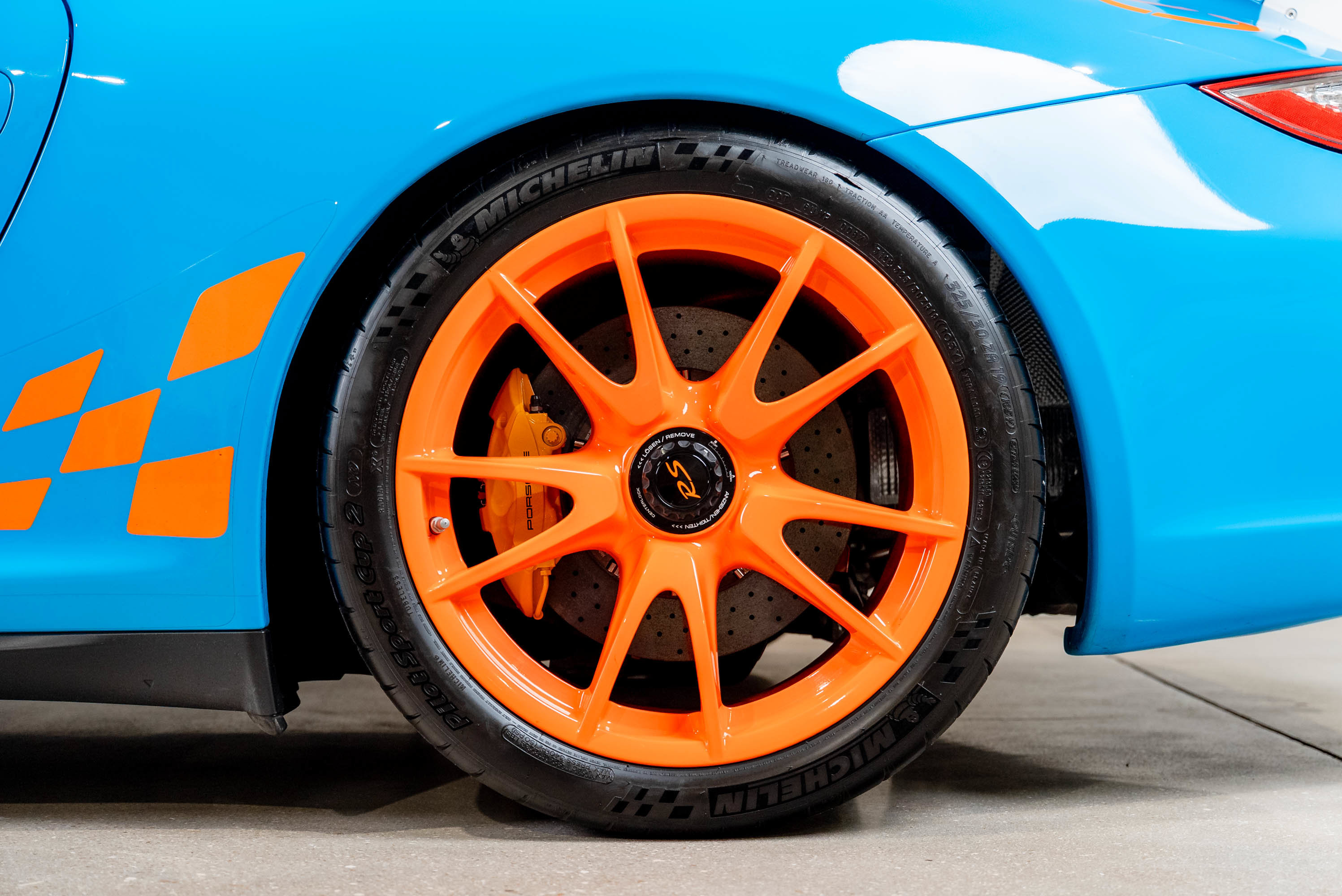 Used 2011 Porsche 911 GT3 RS RWD image 9