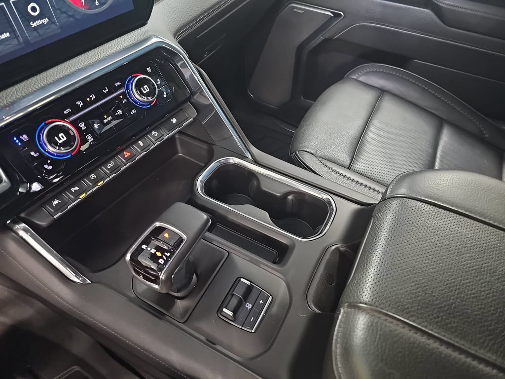 Used 2023 GMC Sierra 1500 Denali w/ Denali Reserve Package AWD/4WD image 25