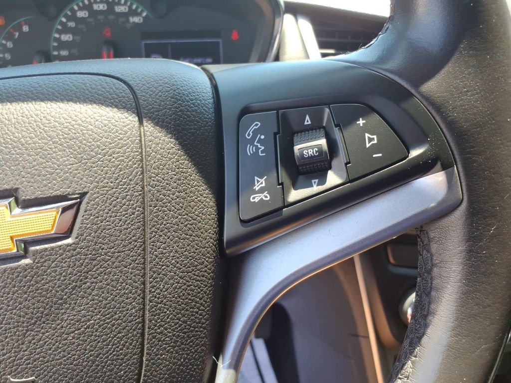 Used 2020 Chevrolet Trax LT w/ LT Convenience Package FWD image 19