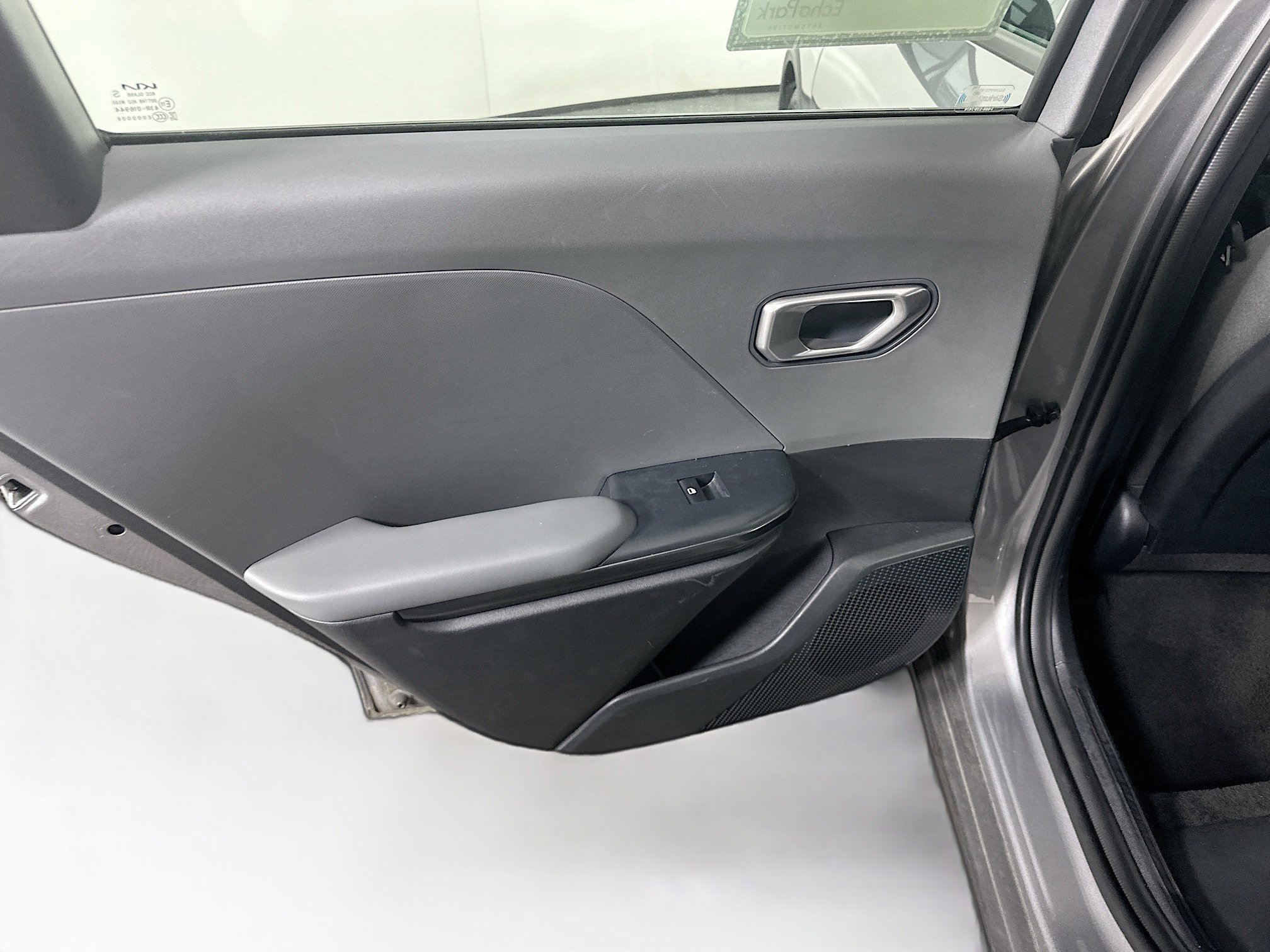 Used 2025 Kia K4 LXS image 26