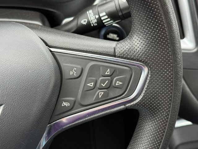 Used 2024 Chevrolet Malibu LT image 31