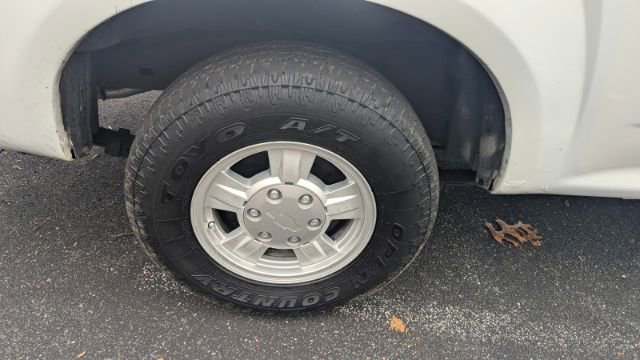 Used 2008 Chevrolet Colorado LS image 12