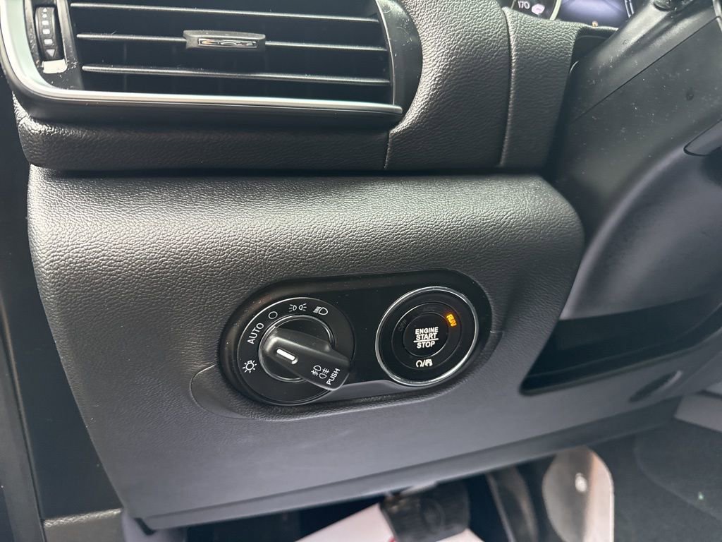 Used 2023 Maserati Levante Modena image 17