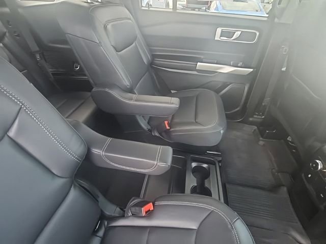 Used 2021 Ford Explorer XLT w/ Equipment Group 202A image 33