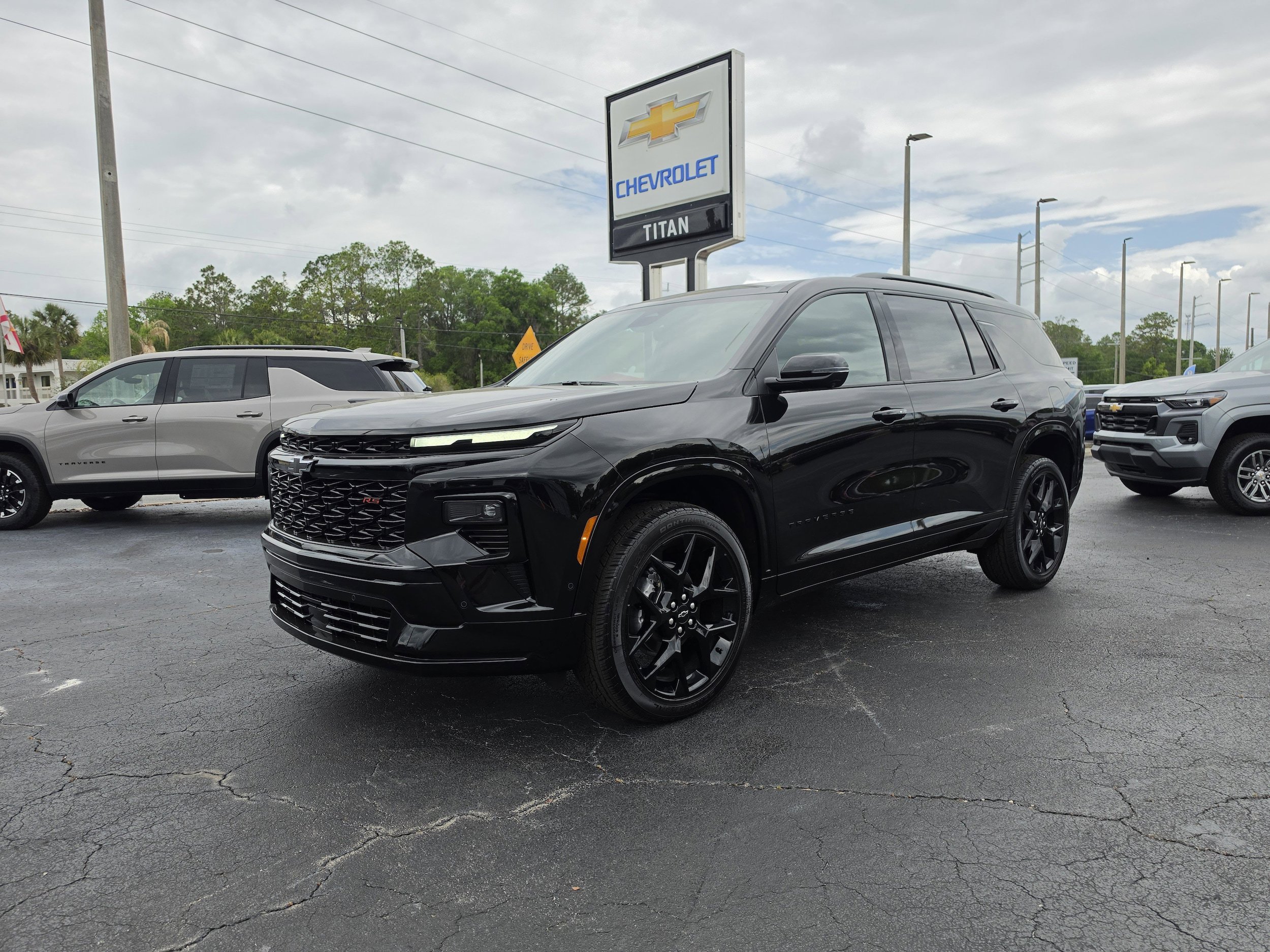 New 2026 Chevrolet Traverse RS FWD image 8
