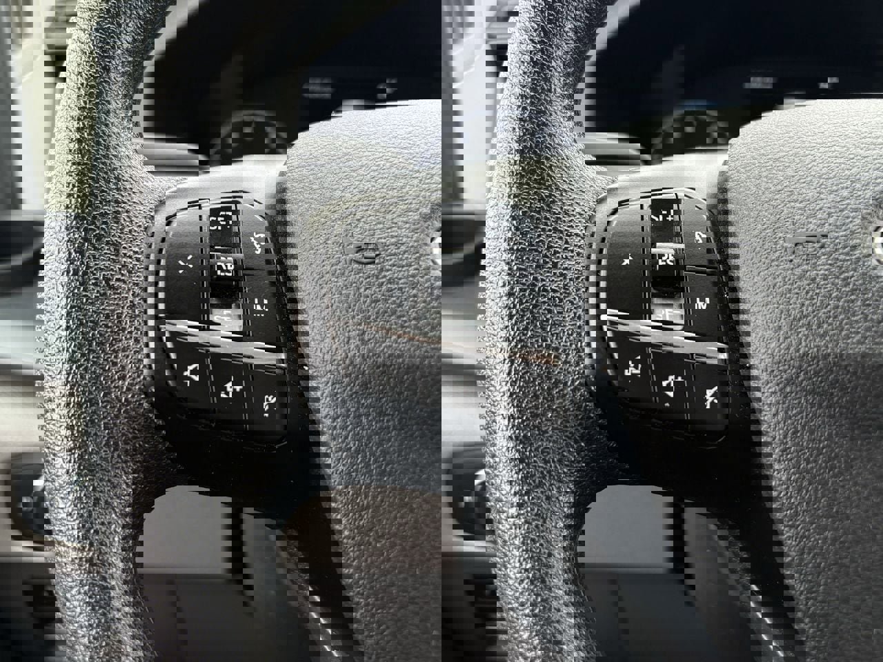 Certified 2024 Ford Transit 350 XLT image 16