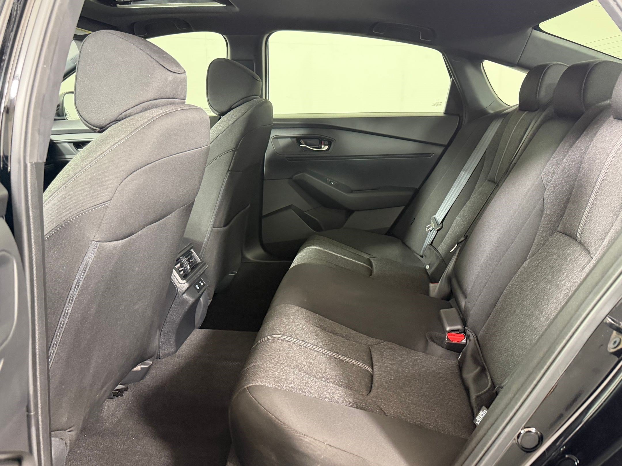 Used 2025 Honda Accord Sport image 23