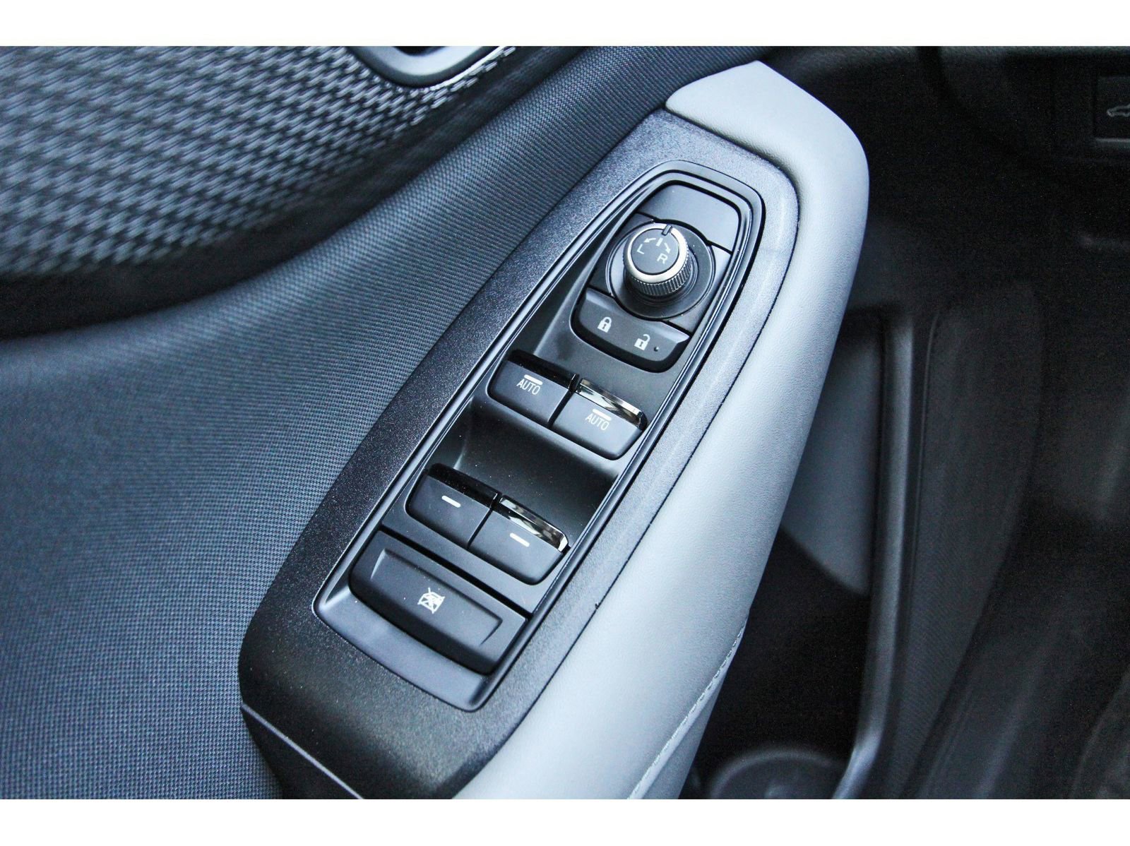 Certified 2025 Subaru Outback Premium image 21