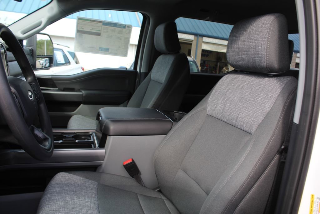 New 2026 Ford F350 XLT w/ XLT Premium Package image 39