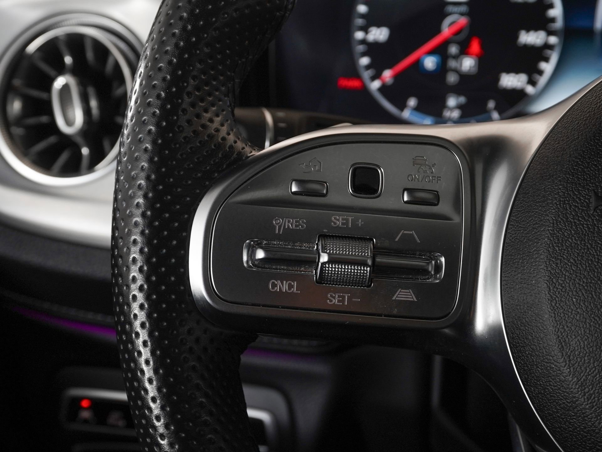 Used 2022 Mercedes-Benz G 550 w/ Exclusive Interior Package image 22