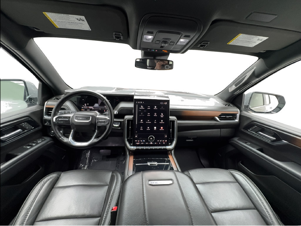 Used 2025 GMC Yukon Denali AWD/4WD image 43