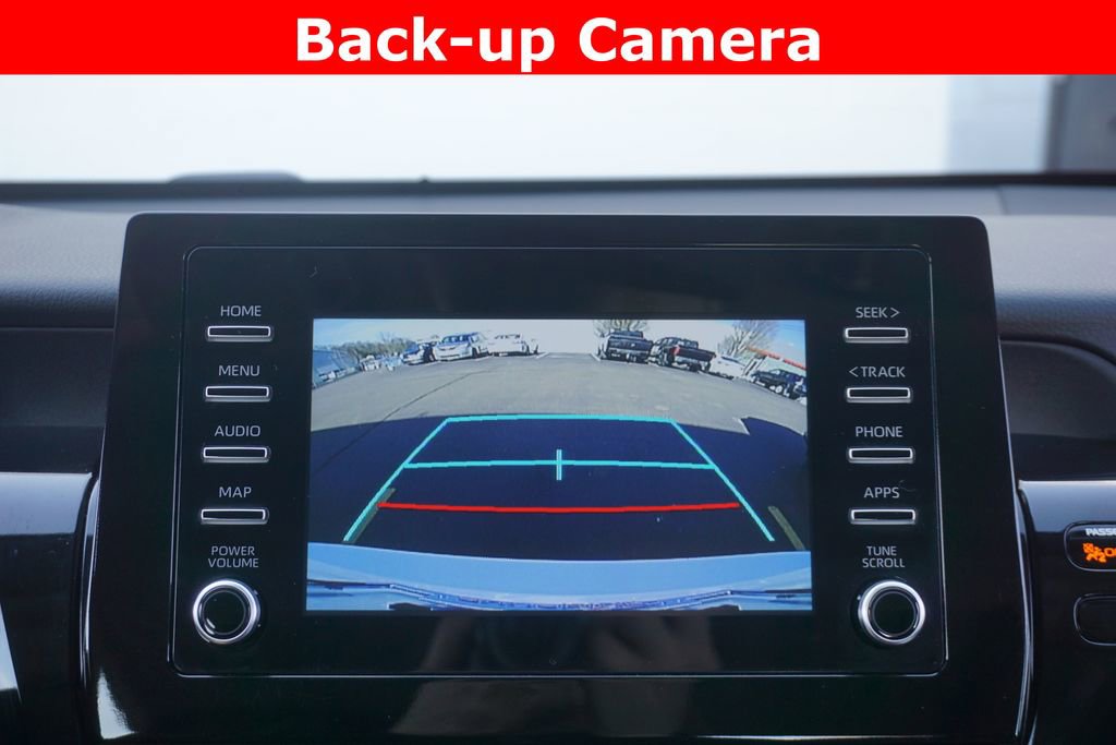 Used 2024 Toyota Camry SE image 8