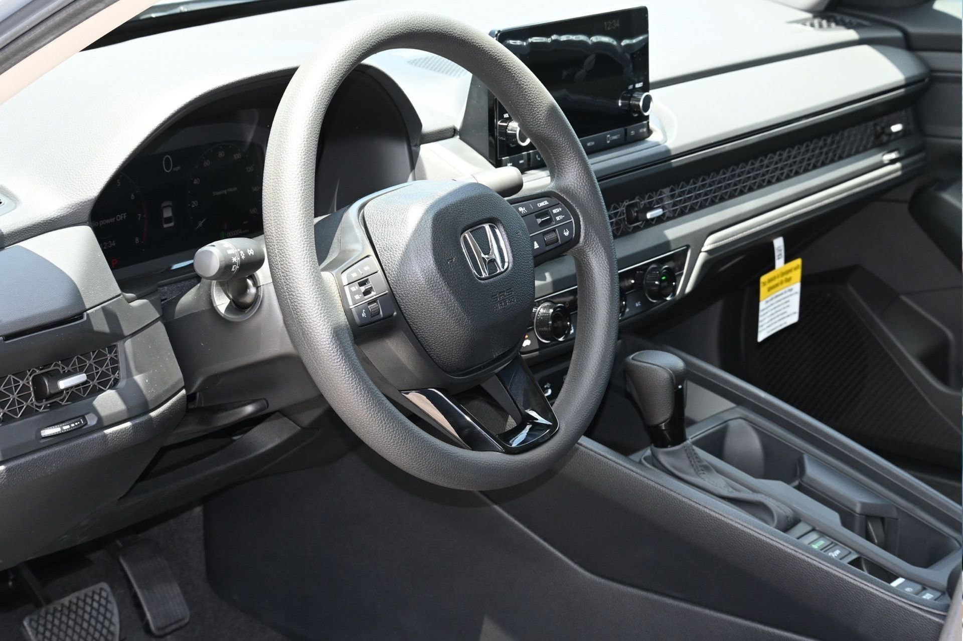 New 2025 Honda Accord SE image 13