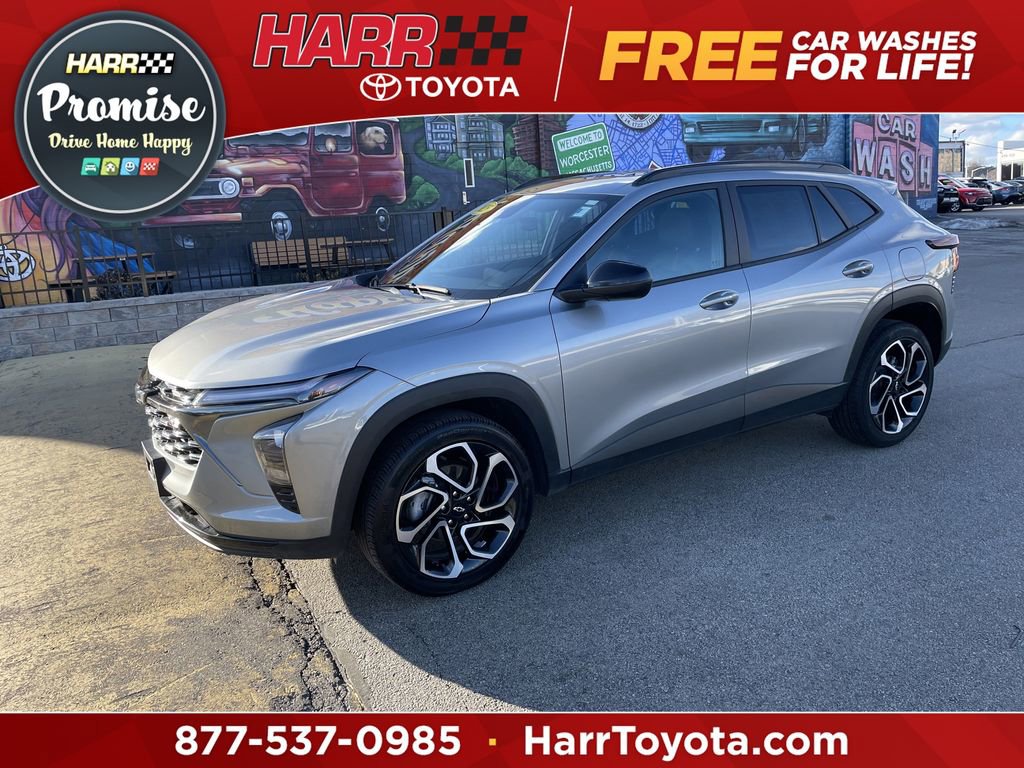 Used 2025 Chevrolet Trax RS w/ Sunroof Package