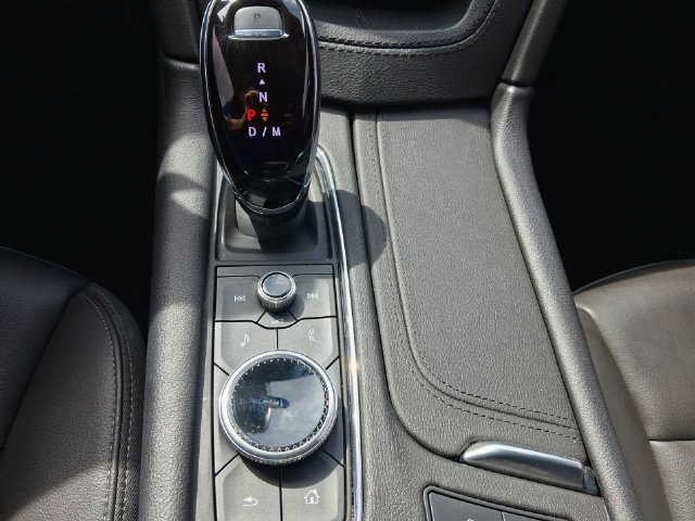 Used 2024 Cadillac XT6 Luxury FWD image 22