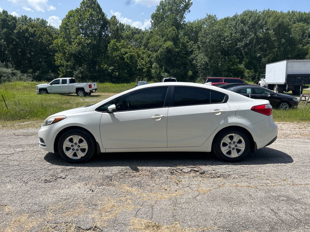 Used 2016 Kia Forte LX FWD image 5