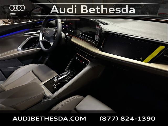 New 2025 Audi Q5 Prestige image 10