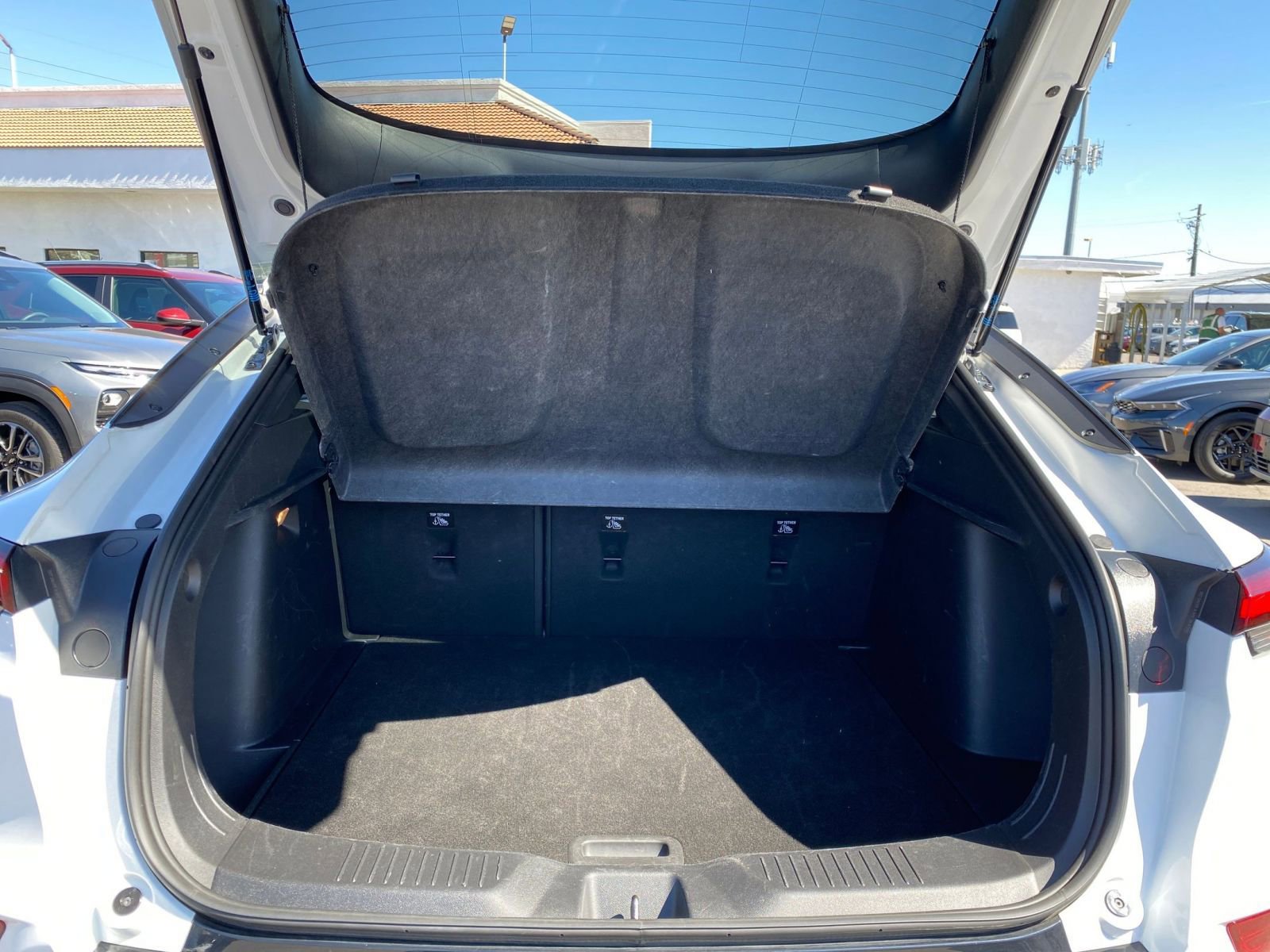 Used 2025 Buick Envista Sport Touring image 30