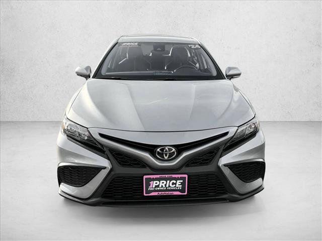 Used 2024 Toyota Camry SE FWD image 2