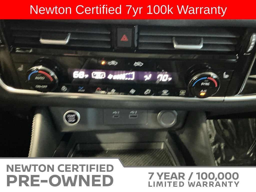Used 2023 Nissan Rogue SL w/ SL Premium Package FWD image 17