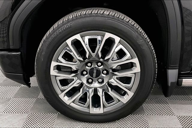 Used 2023 GMC Sierra 1500 Denali Ultimate image 9