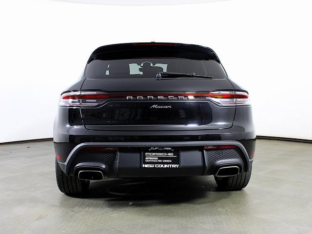 Used 2023 Porsche Macan image 6