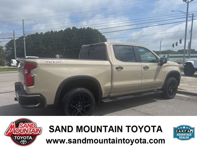 Used 2022 Chevrolet Silverado 1500 LT Trail Boss w/ LT Trail Boss Premium Package AWD/4WD image 3