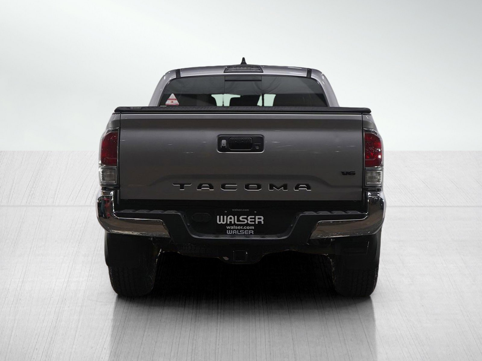 Used 2021 Toyota Tacoma TRD Off-Road w/ Blackout Package (TMS) image 4