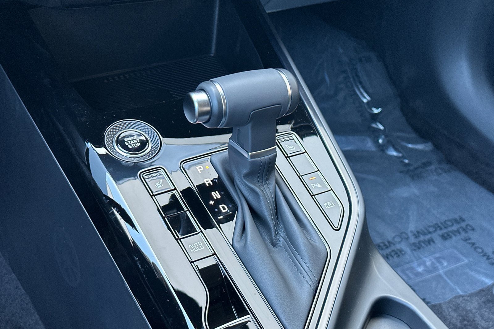 New 2025 Kia Niro EX image 18