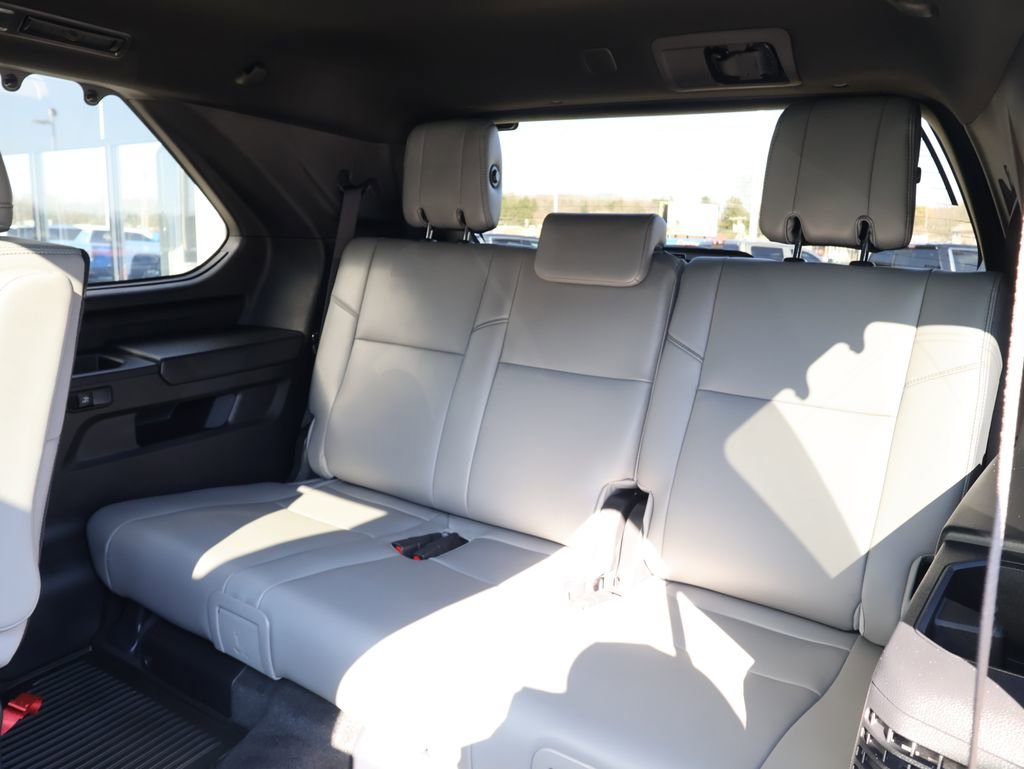 Used 2026 Toyota Sequoia Limited w/ TRD Off-Road Package AWD/4WD image 29