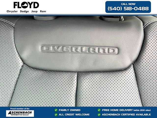 New 2025 Jeep Grand Cherokee L Overland w/ Luxury Tech Group IV image 22