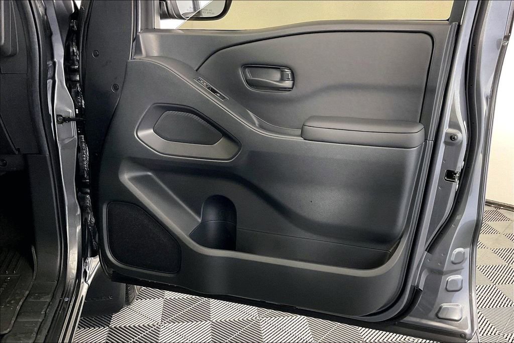 New 2026 Nissan Frontier S image 20