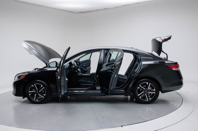 Used 2024 Nissan Sentra SV FWD image 18