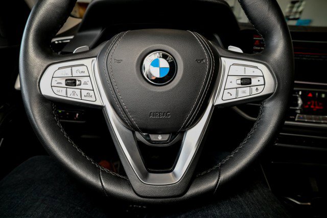 Used 2022 BMW X7 xDrive40i w/ Premium Package image 42