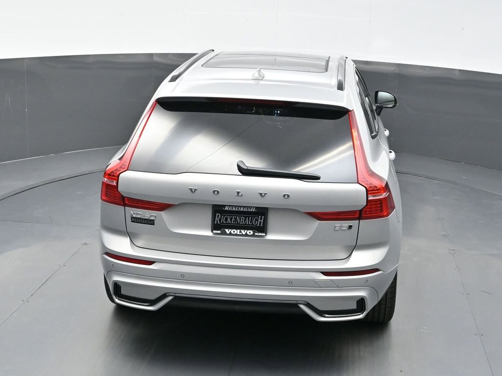 Used 2025 Volvo XC60 B5 Plus w/ Climate Package image 30