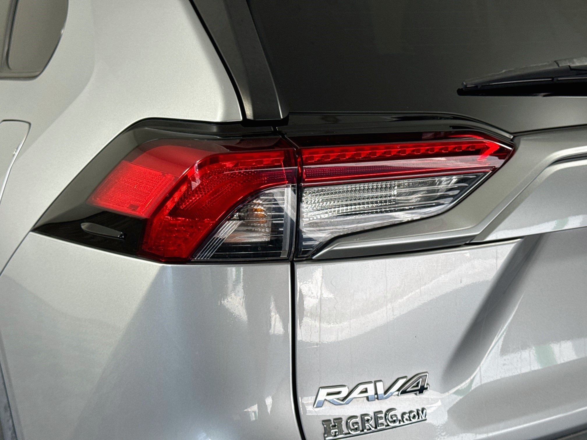 Used 2021 Toyota RAV4 XLE FWD image 36