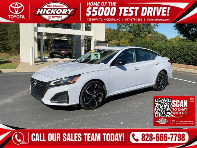Used 2025 Nissan Altima 2.5 SR w/ SR Premium Package FWD image 1