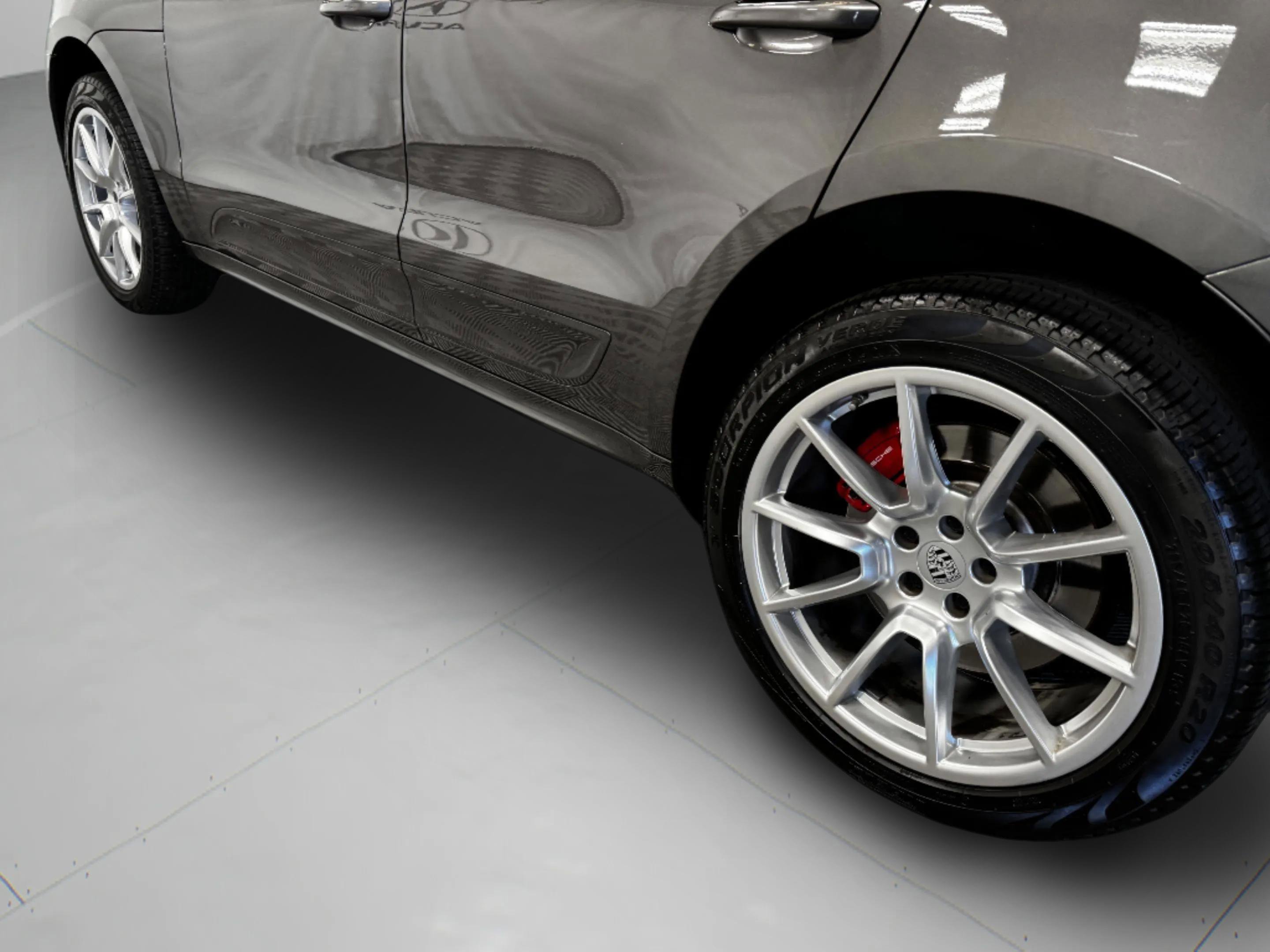 Used 2016 Porsche Macan Turbo image 60