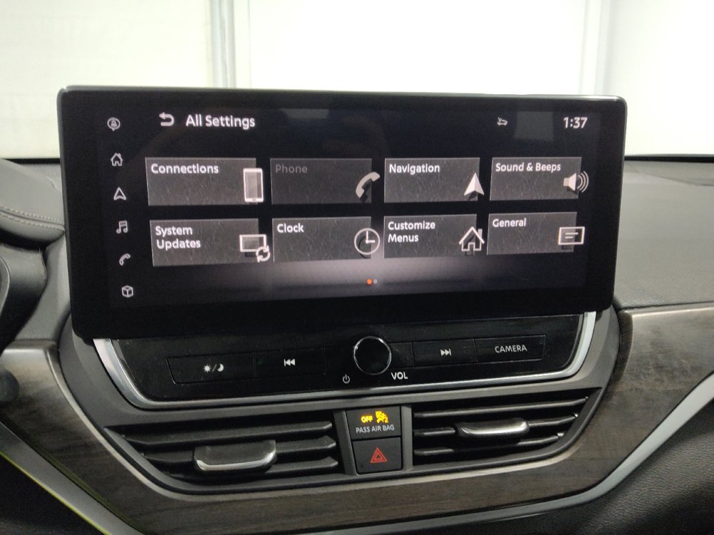 Used 2023 Nissan Altima 2.5 SV w/ SV Premium Package image 25