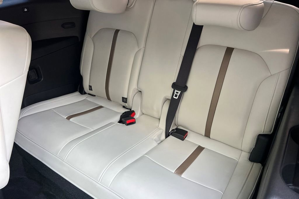 Certified 2024 MAZDA CX-90 Plug-In Hybrid w/ Premium Plus image 19