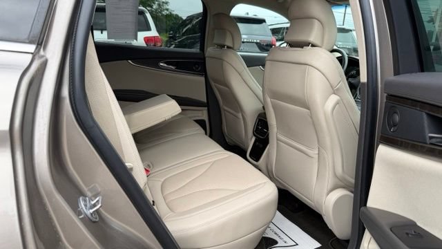 Used 2019 Lincoln Nautilus Reserve AWD/4WD image 34