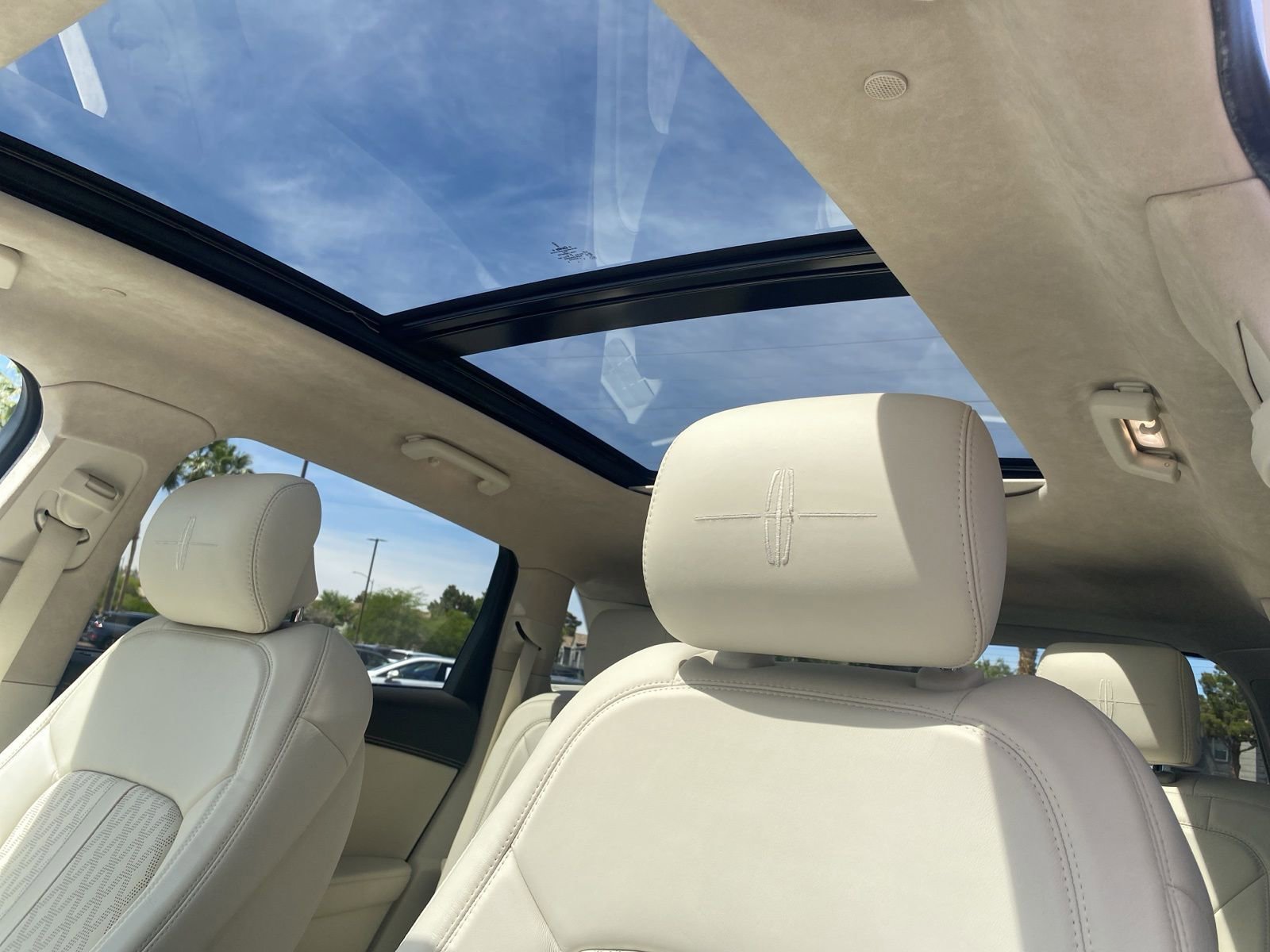 Used 2019 Lincoln Nautilus Black Label w/ Cargo Utility Package image 19