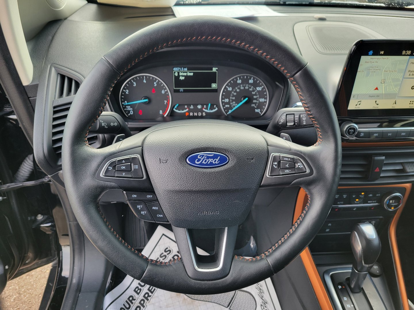 Used 2018 Ford EcoSport SES w/ SES Cold Weather Package image 21