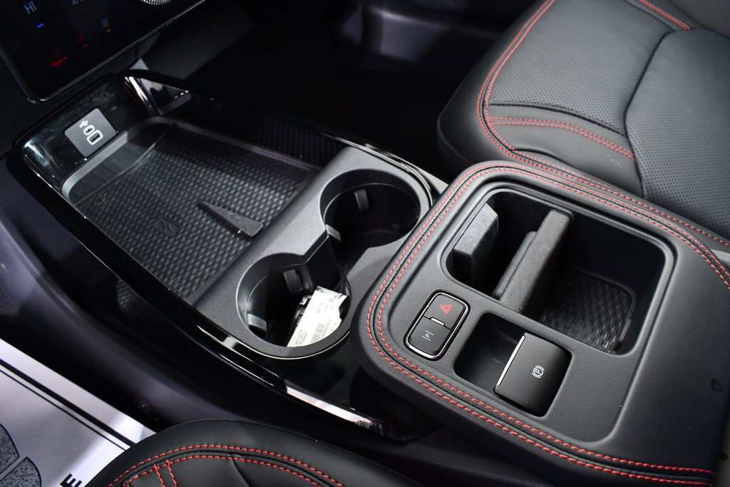 Used 2025 Ford Mustang Mach-E Premium w/ Sport Appearance Package image 30