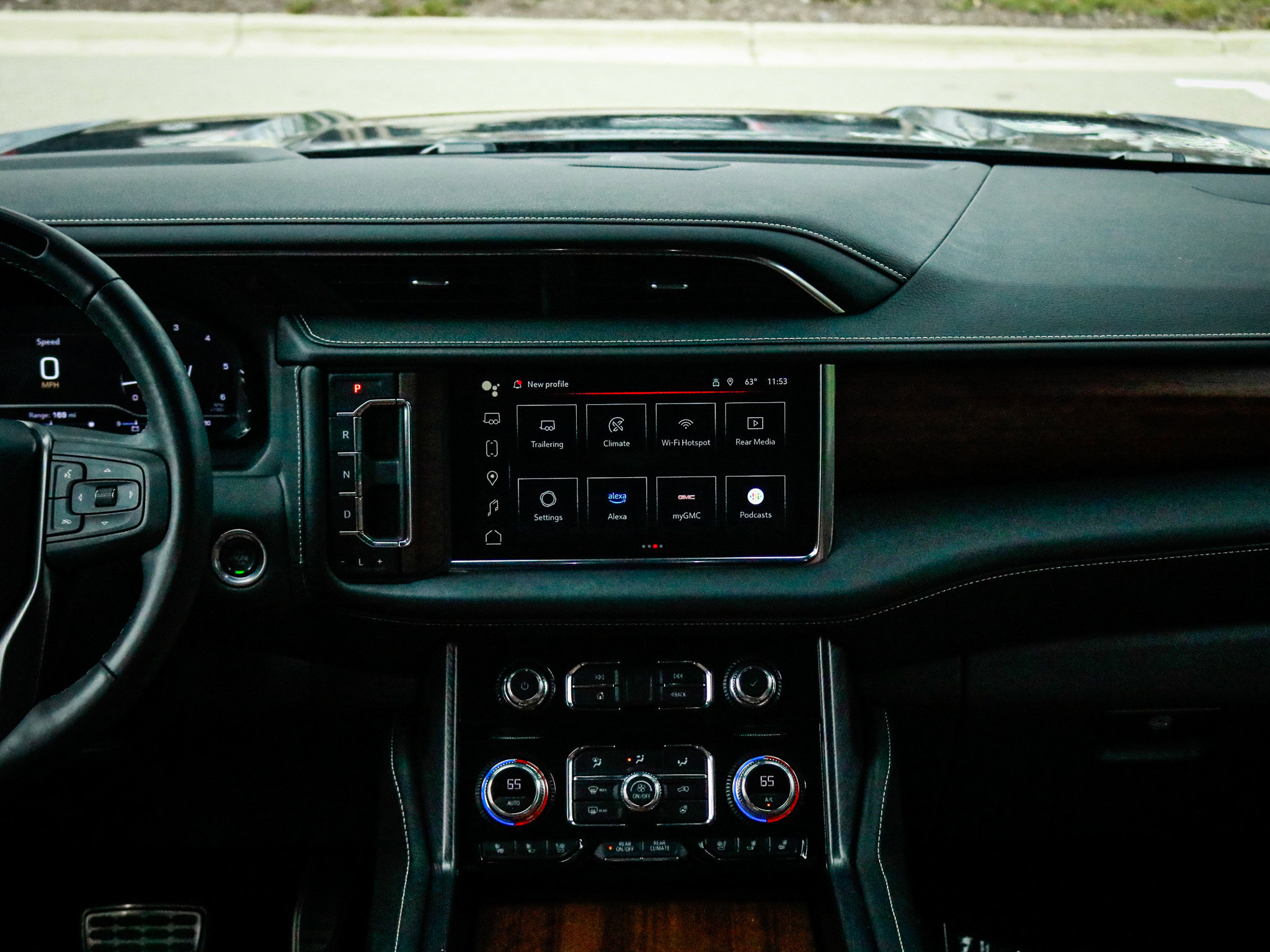 Used 2024 GMC Yukon XL Denali Ultimate image 31